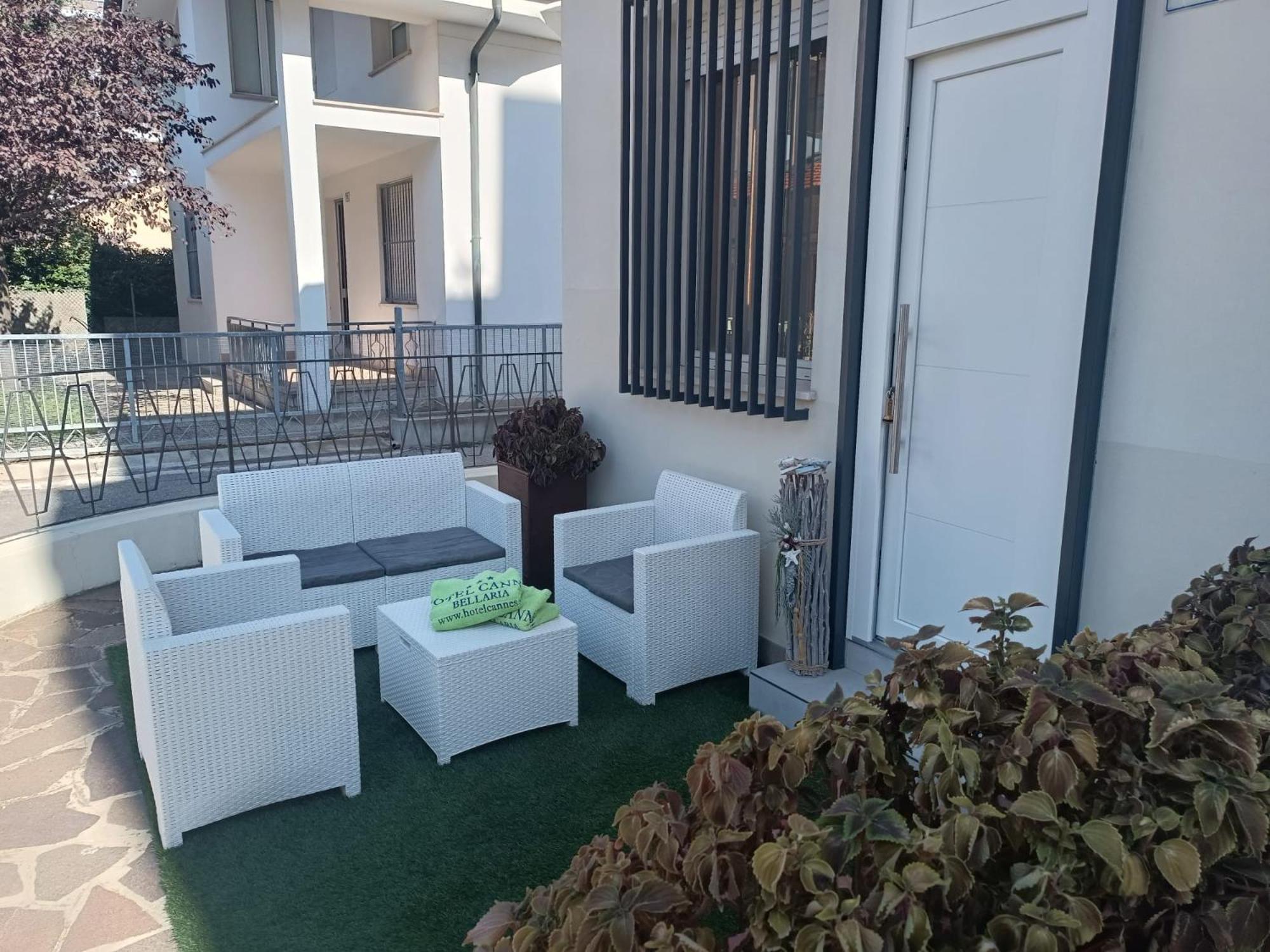 Hotel Cannes Bellaria-Igea Marina Esterno foto