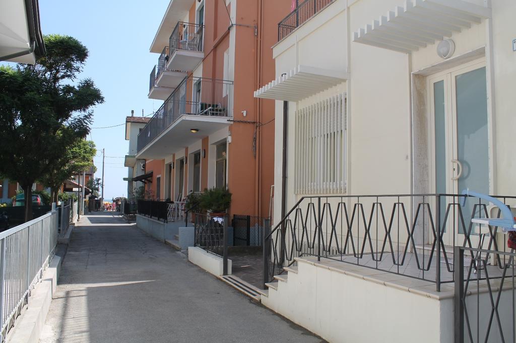 Hotel Cannes Bellaria-Igea Marina Esterno foto