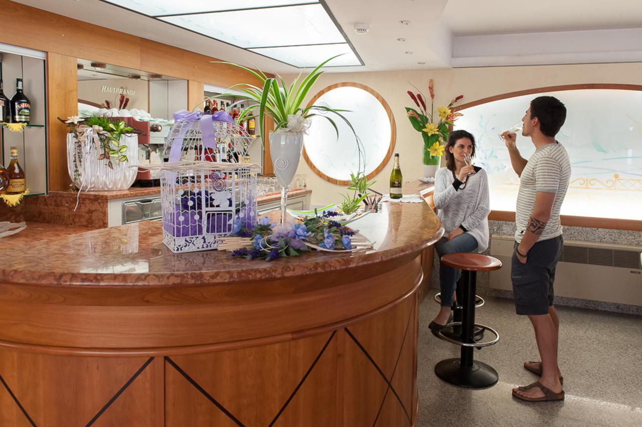 Hotel Cannes Bellaria-Igea Marina Esterno foto
